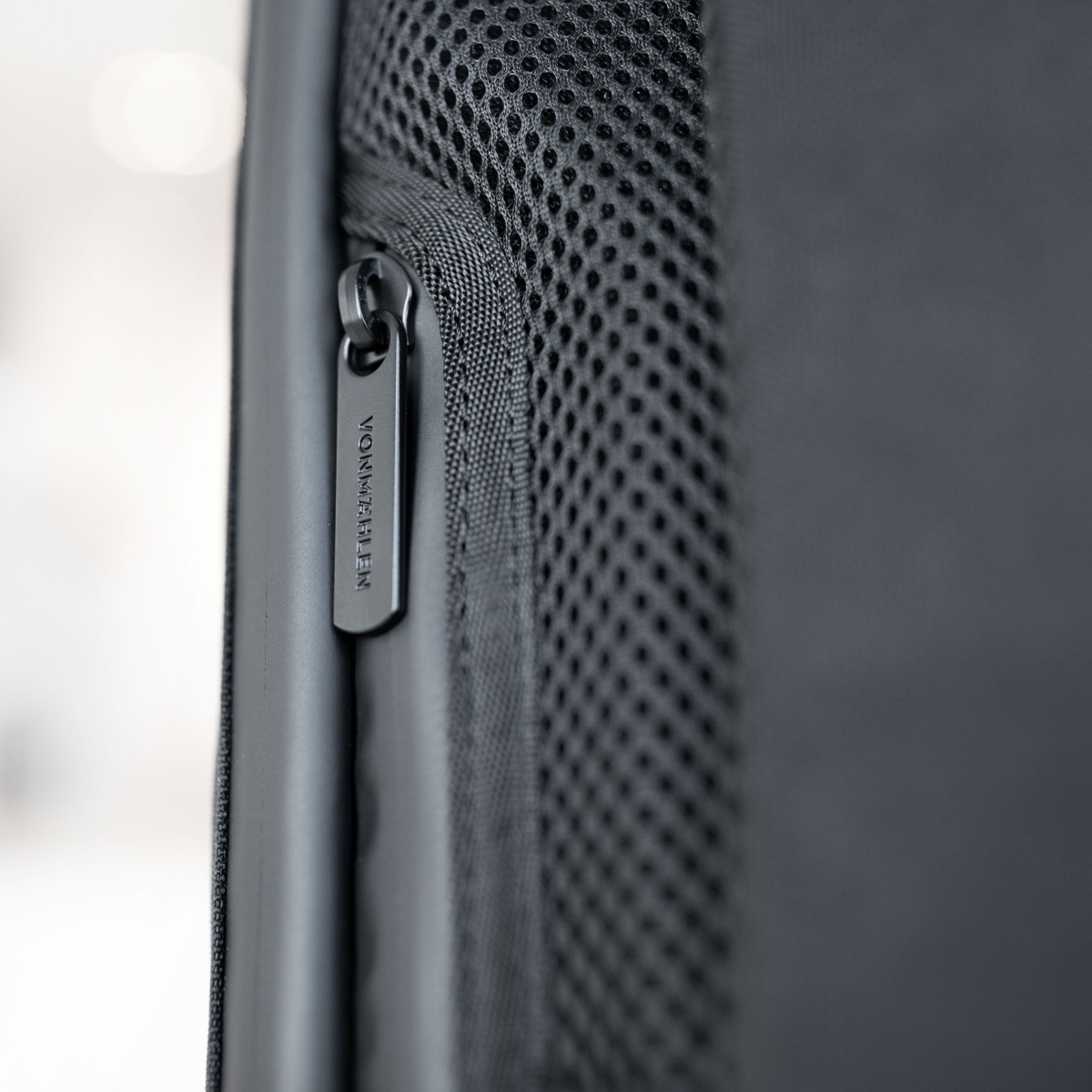 4255591500484_9_1200x1200